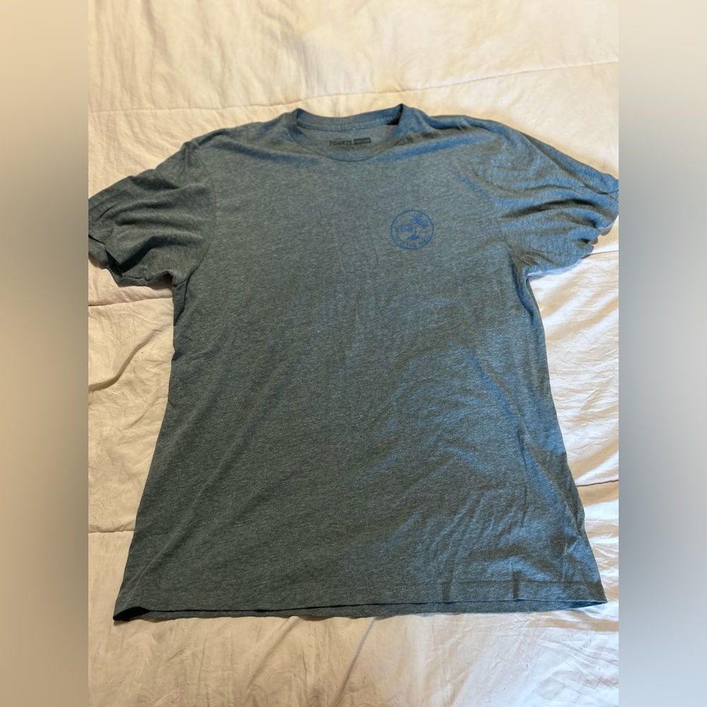 🌻vans relaxed fit shirt🌻